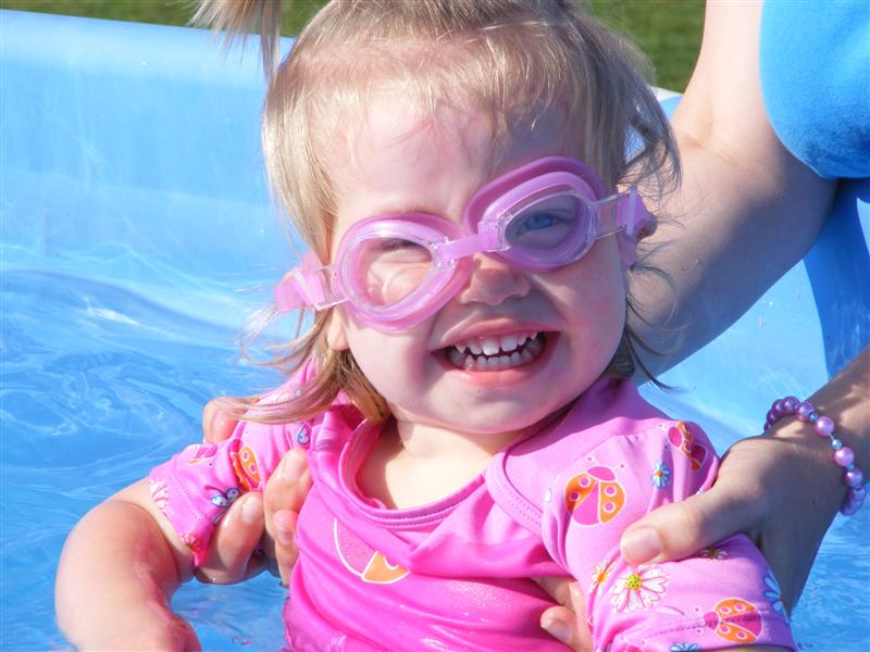 Natalies2ndBDay.JPG - These goggles look right?