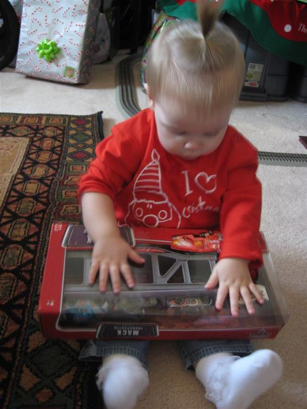 X-Mas2008-32.JPG - This HAS to be Alex's!?